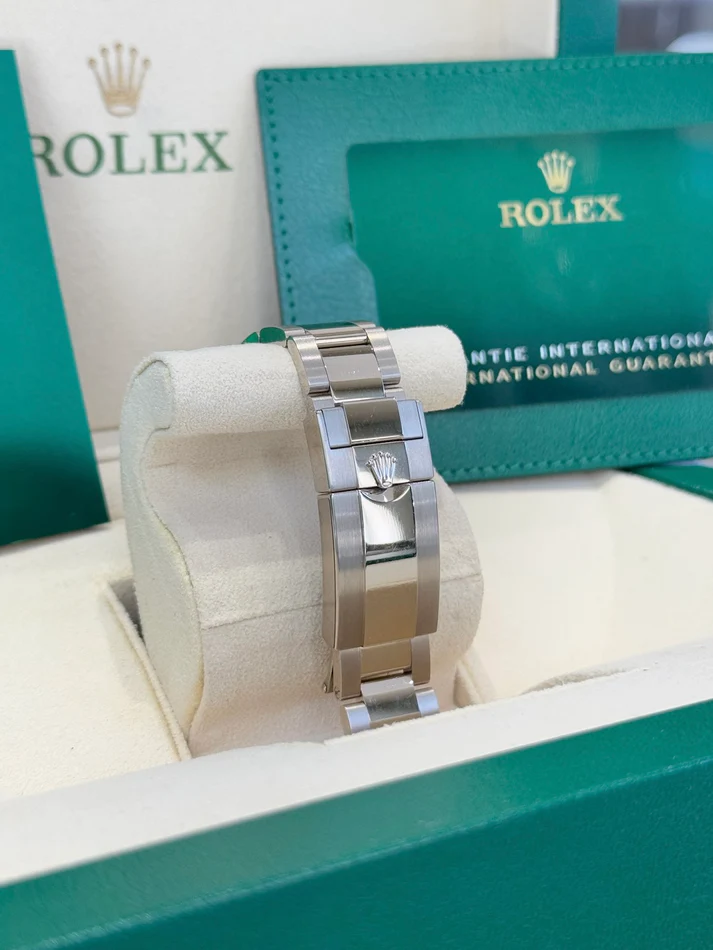 Rolex GMT-Master II Pepsi Blue Dial Men's Watch 126719BLRO-0003 - Image 8