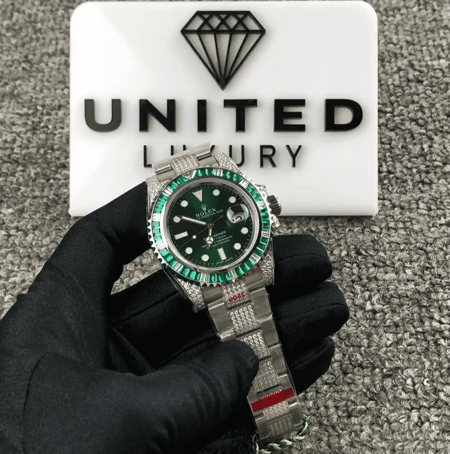 Rolex Submariner Hulk 116610LV Diamond Green Dial Iced Out Replica - Image 2